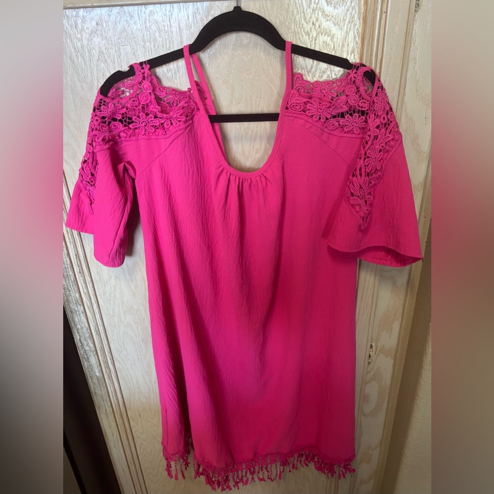 SHEIN Fuchsia Pink Lace Cold Shoulder Dress